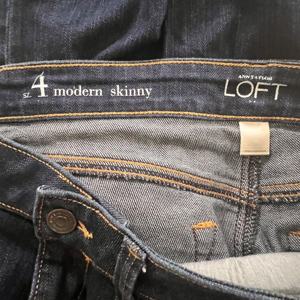 LOFT Modern Skinny Size 4 Jeans Dark Wash Blue Denim Everyday Casual VGC 30 x 30 - Picture 7 of 8